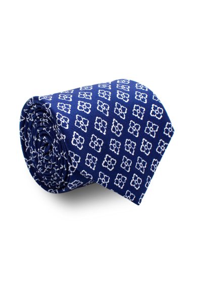 BLUE WHITE FLOWER TIE